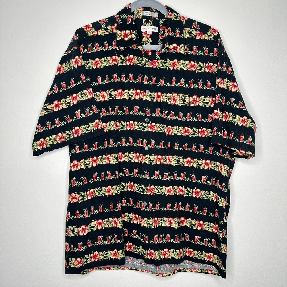 Pierre Cardin VTG Vintage Black‎ Tropical Summer Vacation Black Button Down